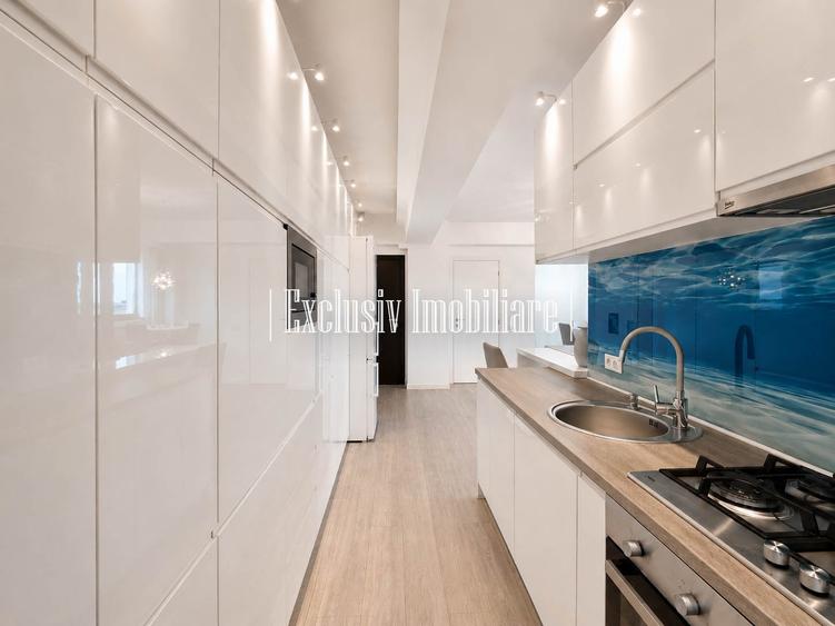 Apartament cu 3 camere decomandat în Faleza Nord