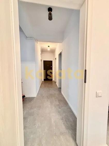 Apartament cu 2 camere decomandat, mobilat în Uverturii