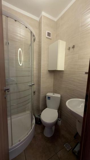 Apartament cu 3 camere decomandat, mobilat în Bucureștii Noi