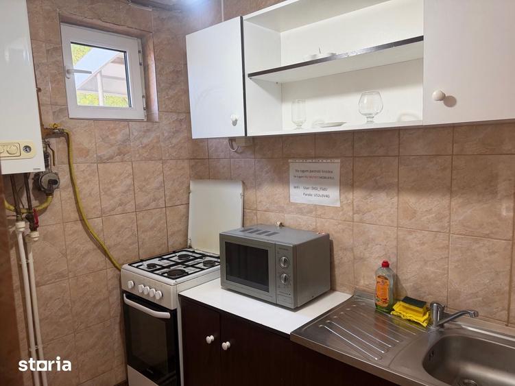 Garsonieră în Micro 14