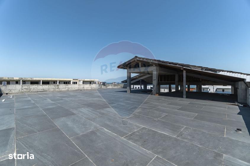 Spațiu comercial, de 1,340 mp, în Central