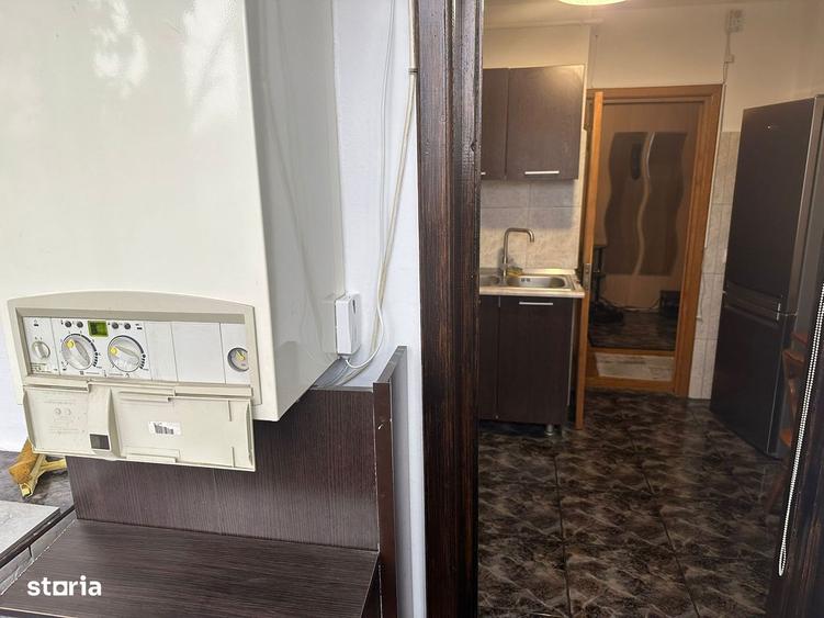 Apartament cu 3 camere decomandat în Mircea Vodă