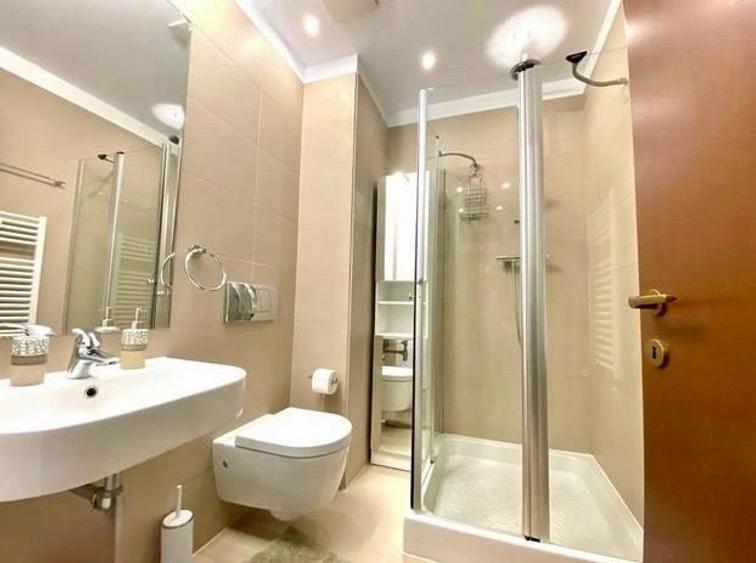 Apartament cu 3 camere decomandat în Herăstrău