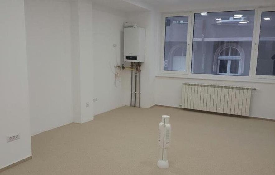 Spațiu comercial, de 125 mp, în Peninsula
