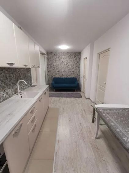 Apartament cu 2 camere decomandat, mobilat în Florești — fotografia 1