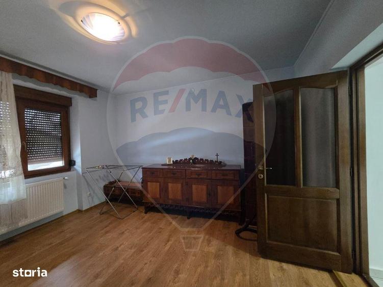 Casa complet renovata, eficienta energetic-Str. Morii nr. 15 - 5