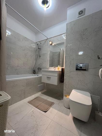 Apartament cu 3 camere în Calea București
