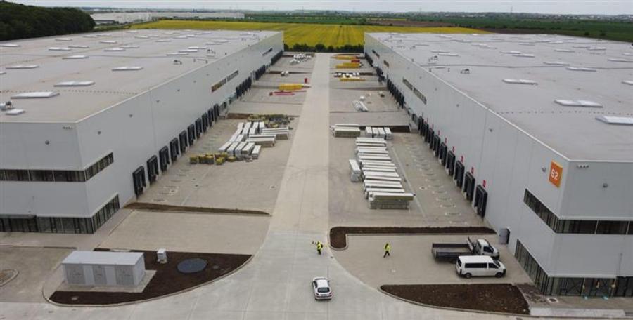 Spațiu industrial, de 10,000 mp, în Ștefăneștii de Jos