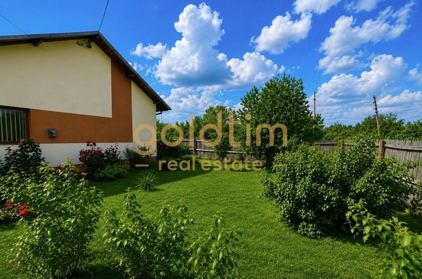 Casă individuală cu 3 camere cu Teren 900 Mp în Răchițele de Sus