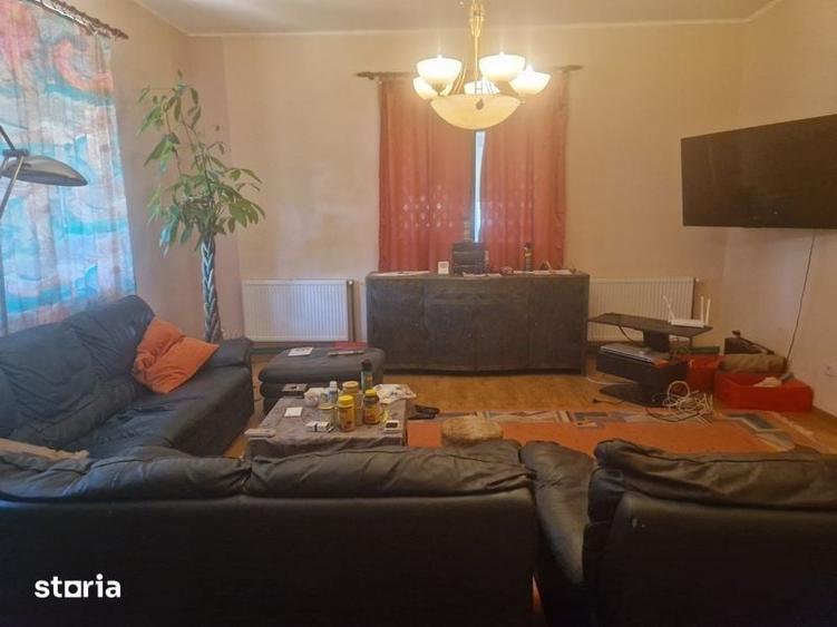 Casă cu 3 camere cu Teren 84 Mp în Poarta Albă