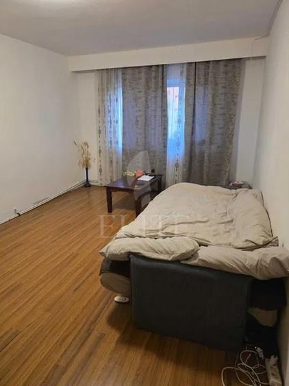 Apartament cu 2 camere decomandat, mobilat în Zorilor