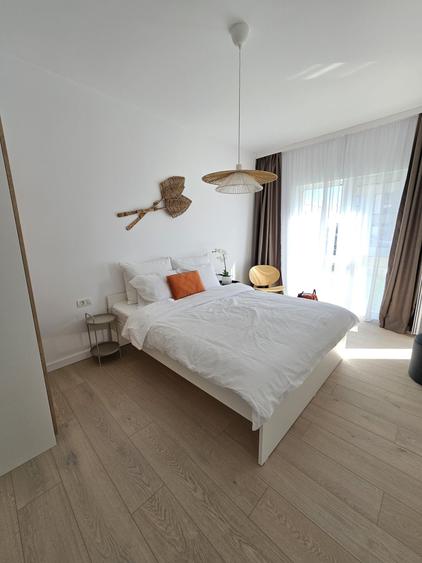 Apartament cu 2 camere decomandat în Torontalului