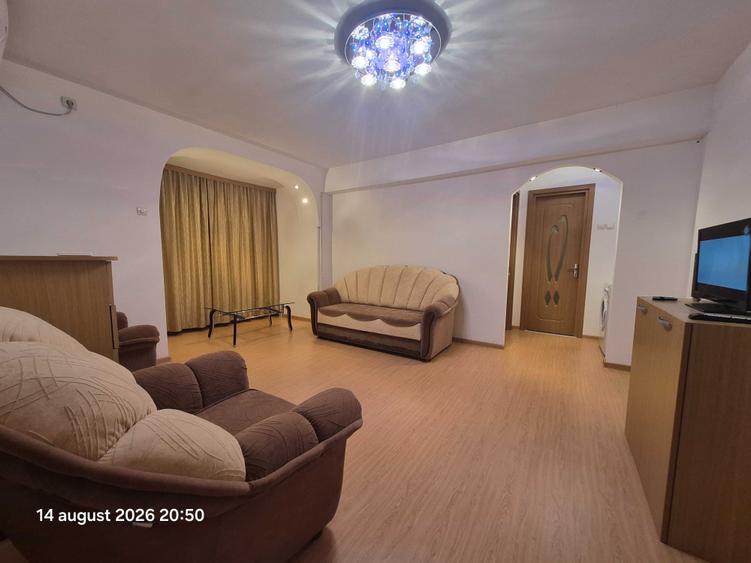Apartament cu 2 camere semidecomandat în Central