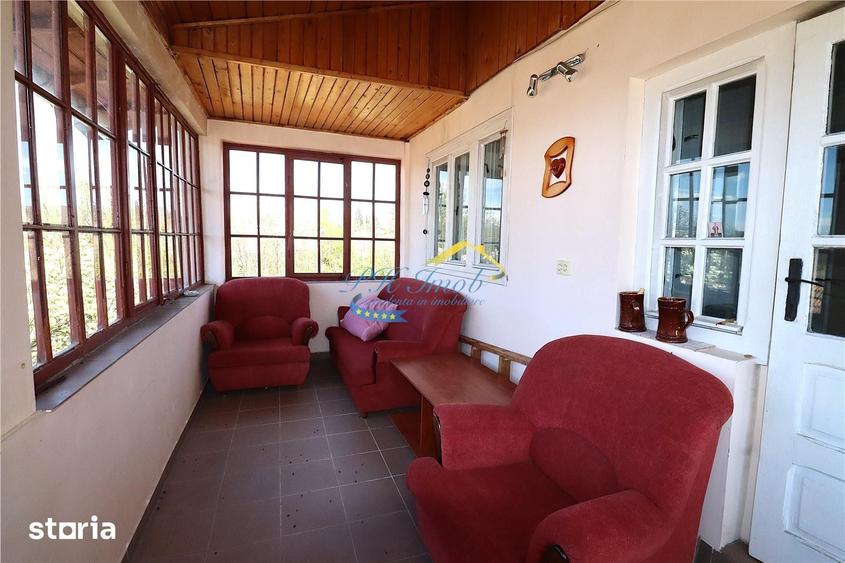 Casă cu 5 camere cu Teren 389 Mp în Central