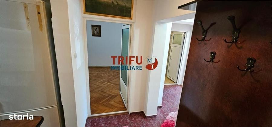 Apartament cu 3 camere decomandat în Tolstoi