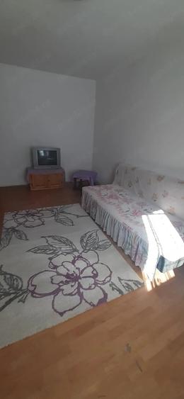 Garsonieră decomandată în Exterior Vest