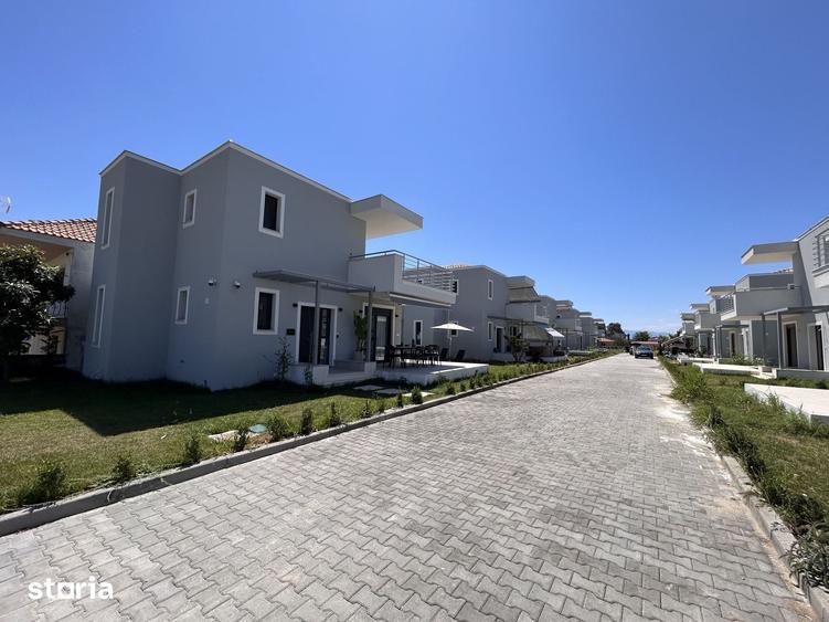 Casă cu 3 camere cu Teren 460 Mp în Central