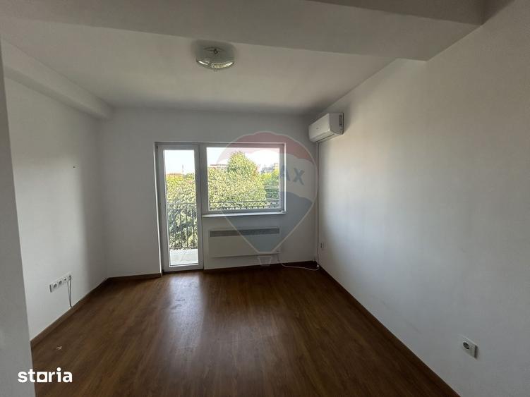 Spațiu comercial, de 45 mp, în Valea Borcutului