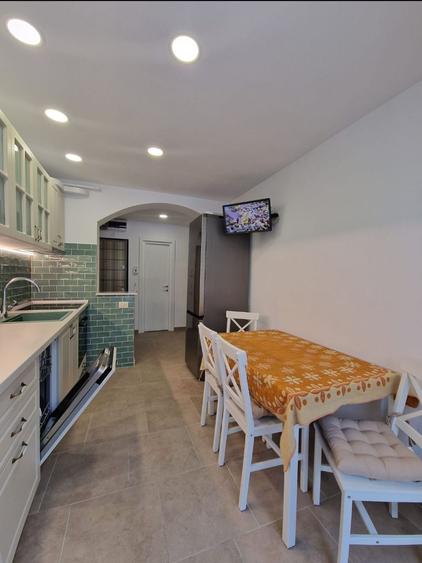 Apartament cu 2 camere decomandat în 7 Noiembrie