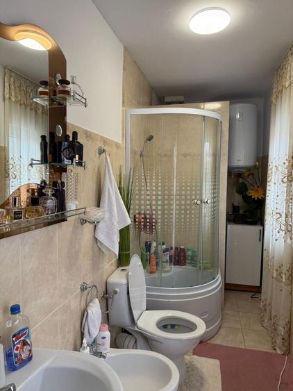 Casă cu 4 camere în Roma