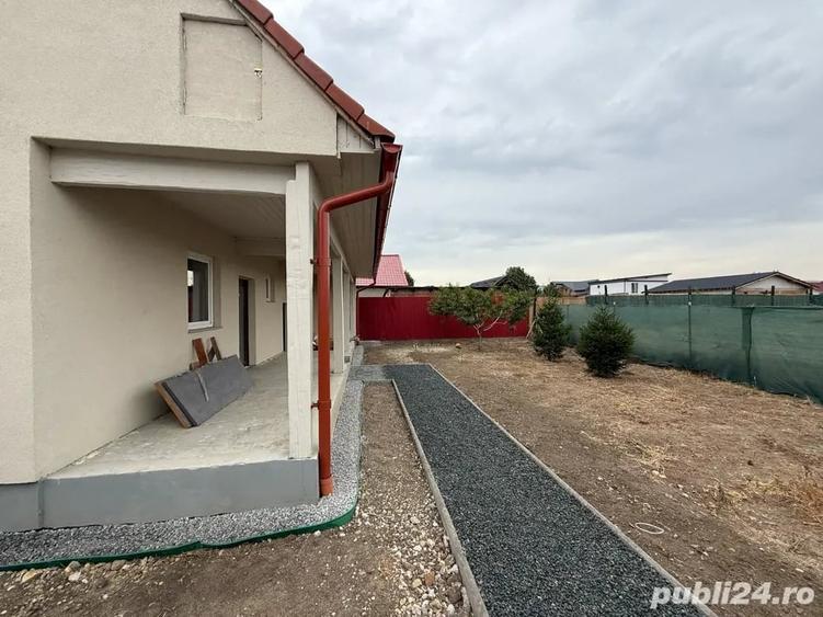 Casă cu 5 camere în Bujac