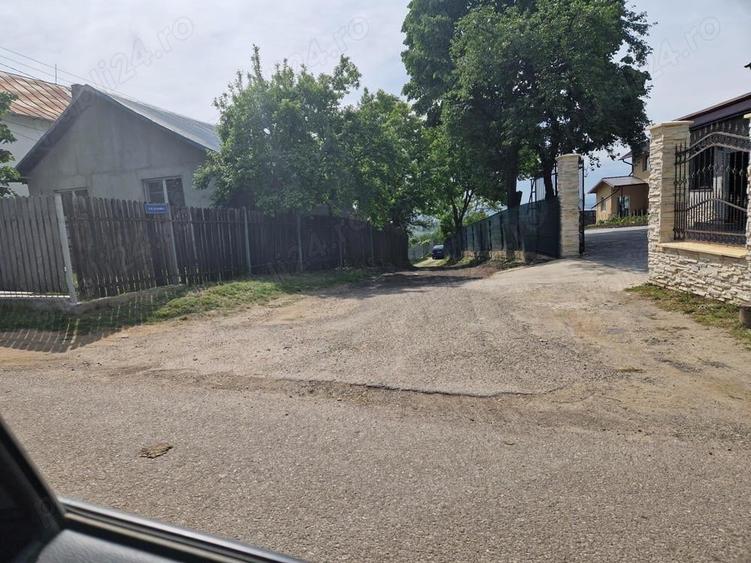 Teren de 18000 mp, în Seciu