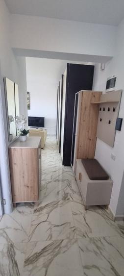 Apartament cu 2 camere decomandat în Dobroești