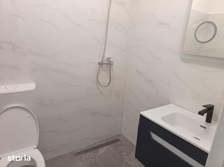 Apartament cu 3 camere în Trei Stejari