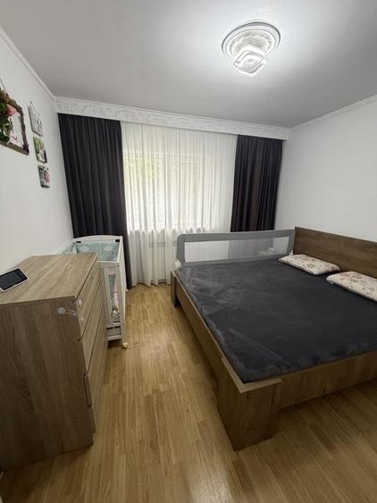 Apartament cu 3 camere semidecomandat în C5