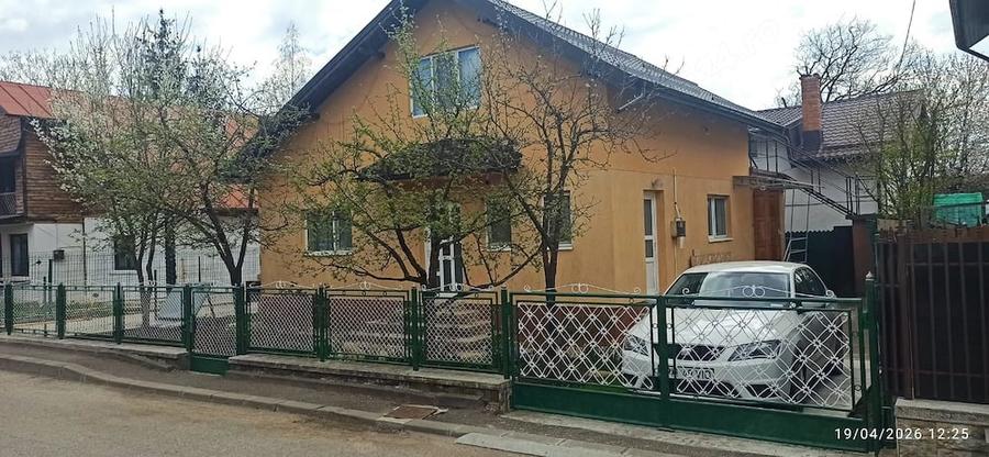 Casă cu 3 camere cu Teren 228 Mp în Breaza de Sus