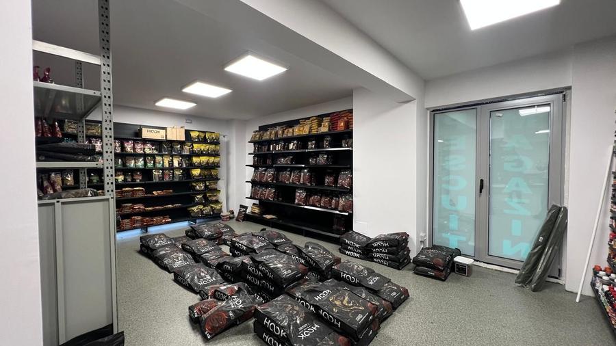 Spațiu comercial, de 140 mp, în Prelungirea Ghencea