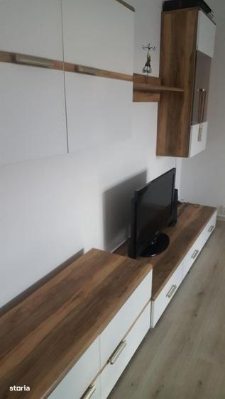 Apartament cu 2 camere în Podu Roș