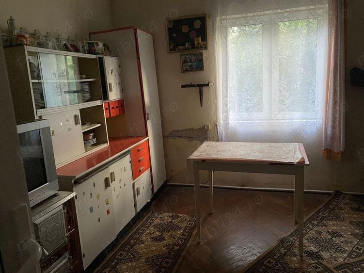 Casă cu 4 camere în Baia Sprie