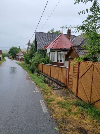 Casă cu 2 camere în Călățele