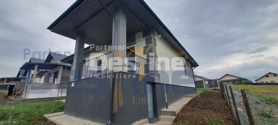 Casă individuală cu 4 camere cu Teren 440 Mp în Valea Adâncă