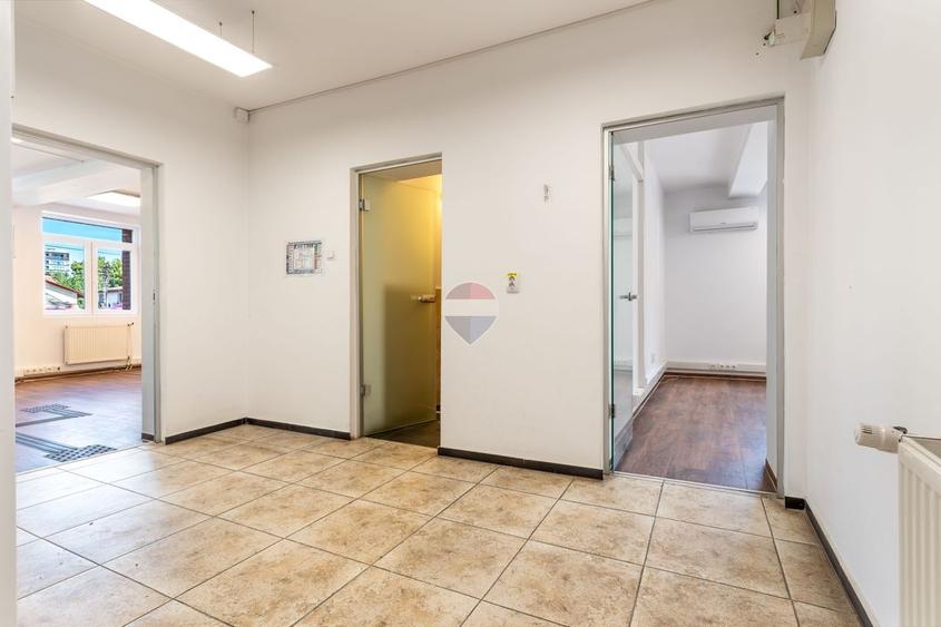 Birou, de 52.479999542236 mp, în Semicentral