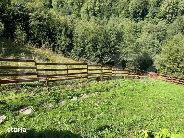 Casă cu 6 camere decomandat cu Teren 1000 Mp în Central