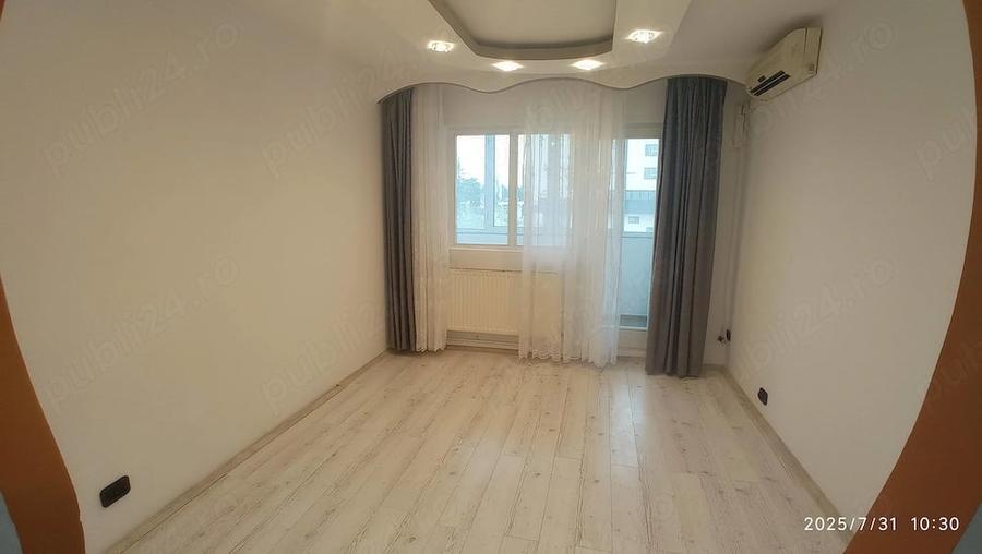 Apartament cu 3 camere decomandat în Gara Mare