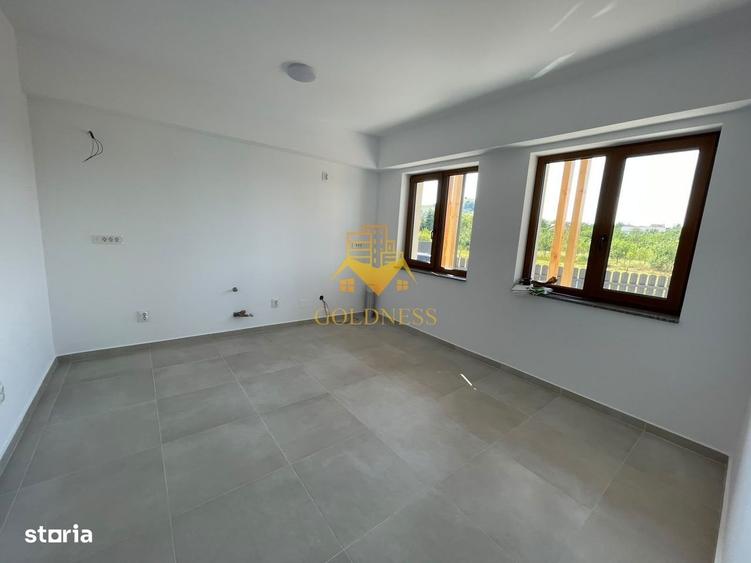 Casă cu 4 camere cu Teren 657 Mp în Sălicea