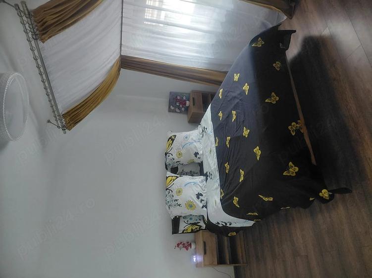 Casă cu 5 camere cu Teren 650 Mp în Albota