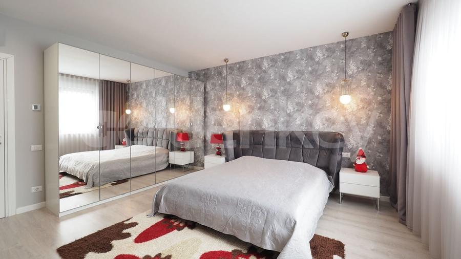 Duplex cu 5 camere cu Canalizare în Pipera