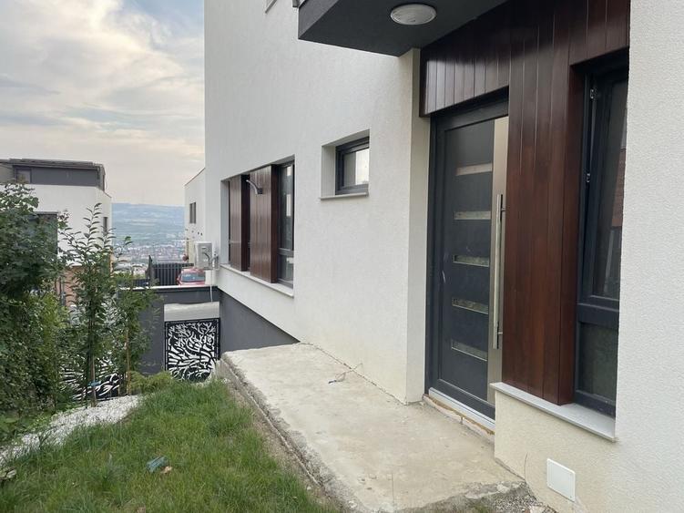 Duplex cu garaj finisat zona Voronet. - 3