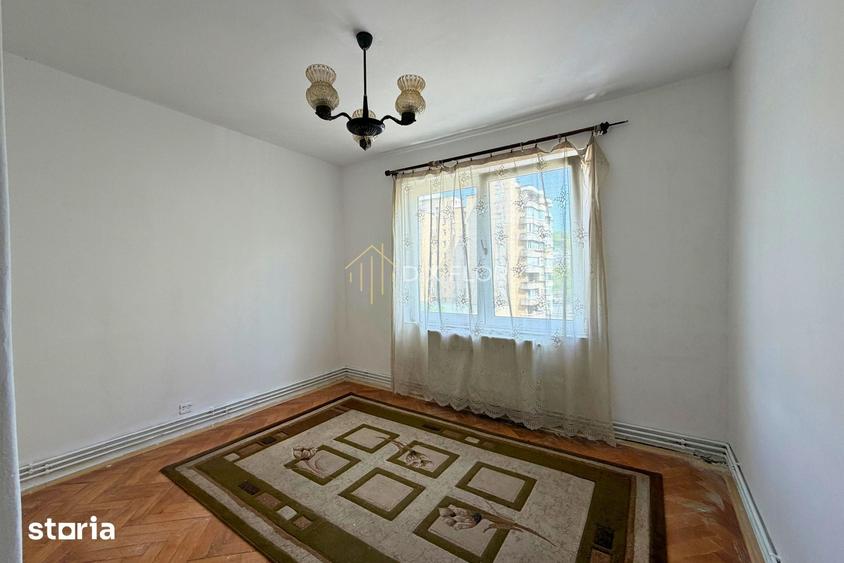 Apartament cu 3 camere în Tudor Vladimirescu