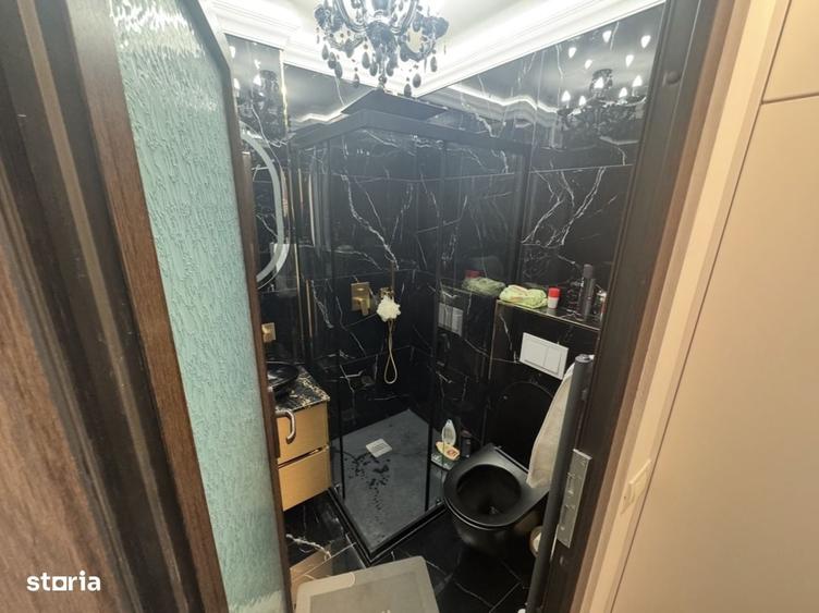 Apartament cu 4 camere în Central