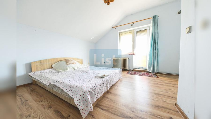 Casă cu 5 camere cu Teren 350 Mp în Iris