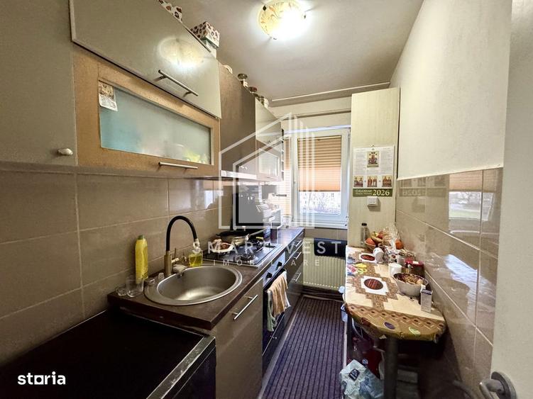 Apartament cu 2 camere semidecomandat în Micro 15