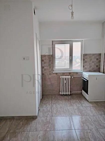 Apartament cu 3 camere decomandat, mobilat în Iosefin