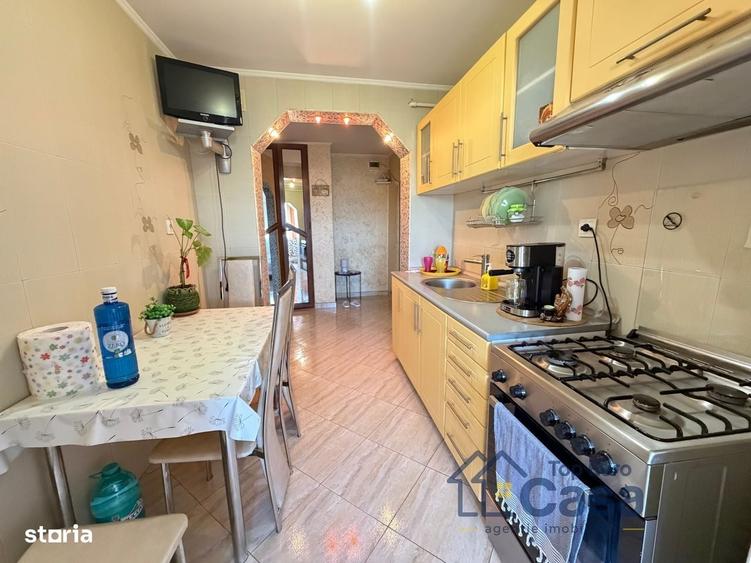 Apartament cu 2 camere decomandat în Central
