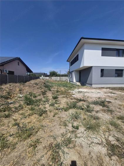 DUPLEX DESPARTIT - SUPRAFETE MARI - ZONA EXCELENTA - 4