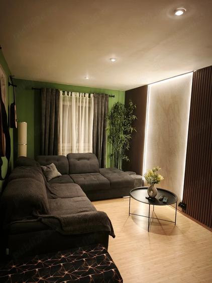 Apartament cu 4 camere decomandat în Govândari